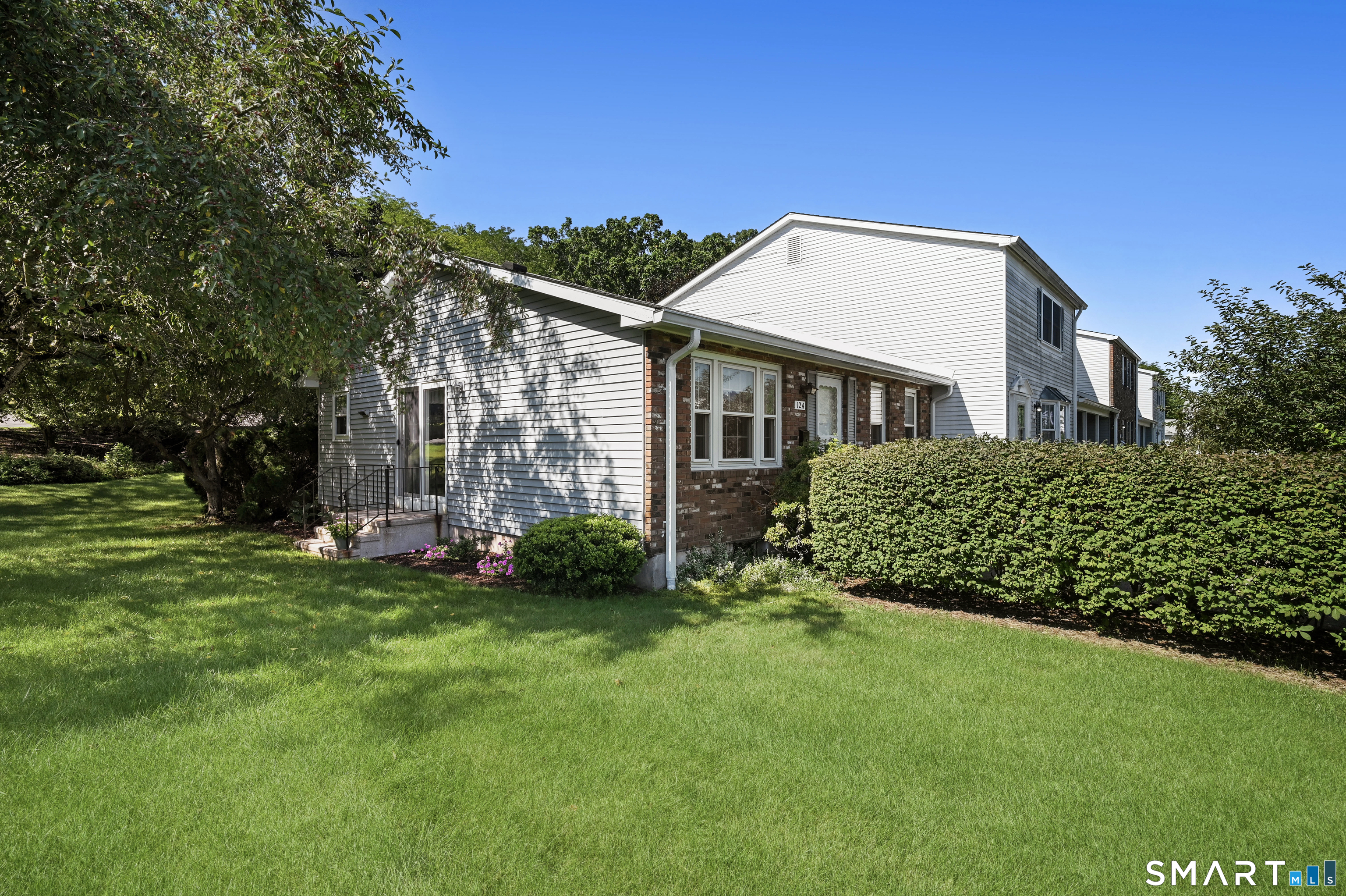 12 Esquire Drive Manchester CT 06042