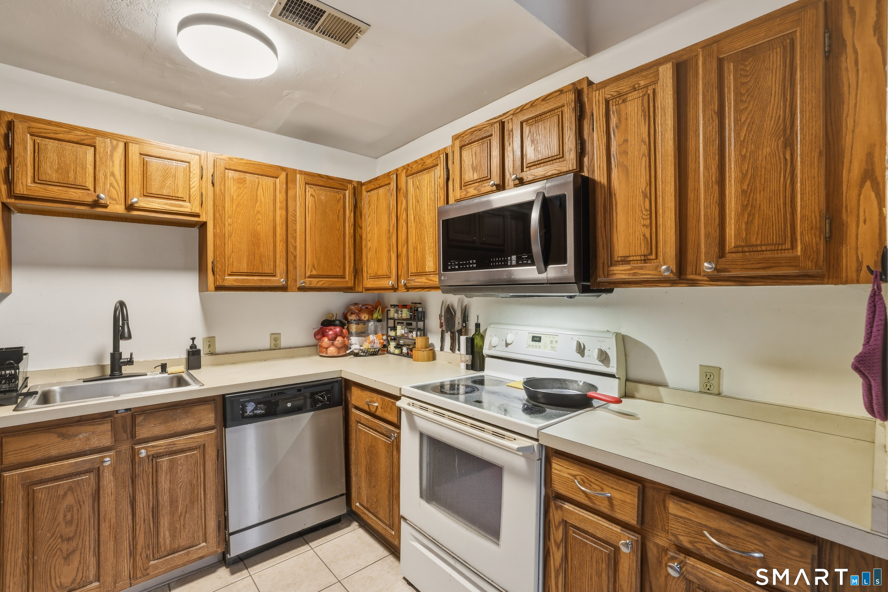 16 Vernon Avenue Vernon CT 06066