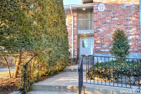 49 Southport Woods Drive Fairfield CT 06890