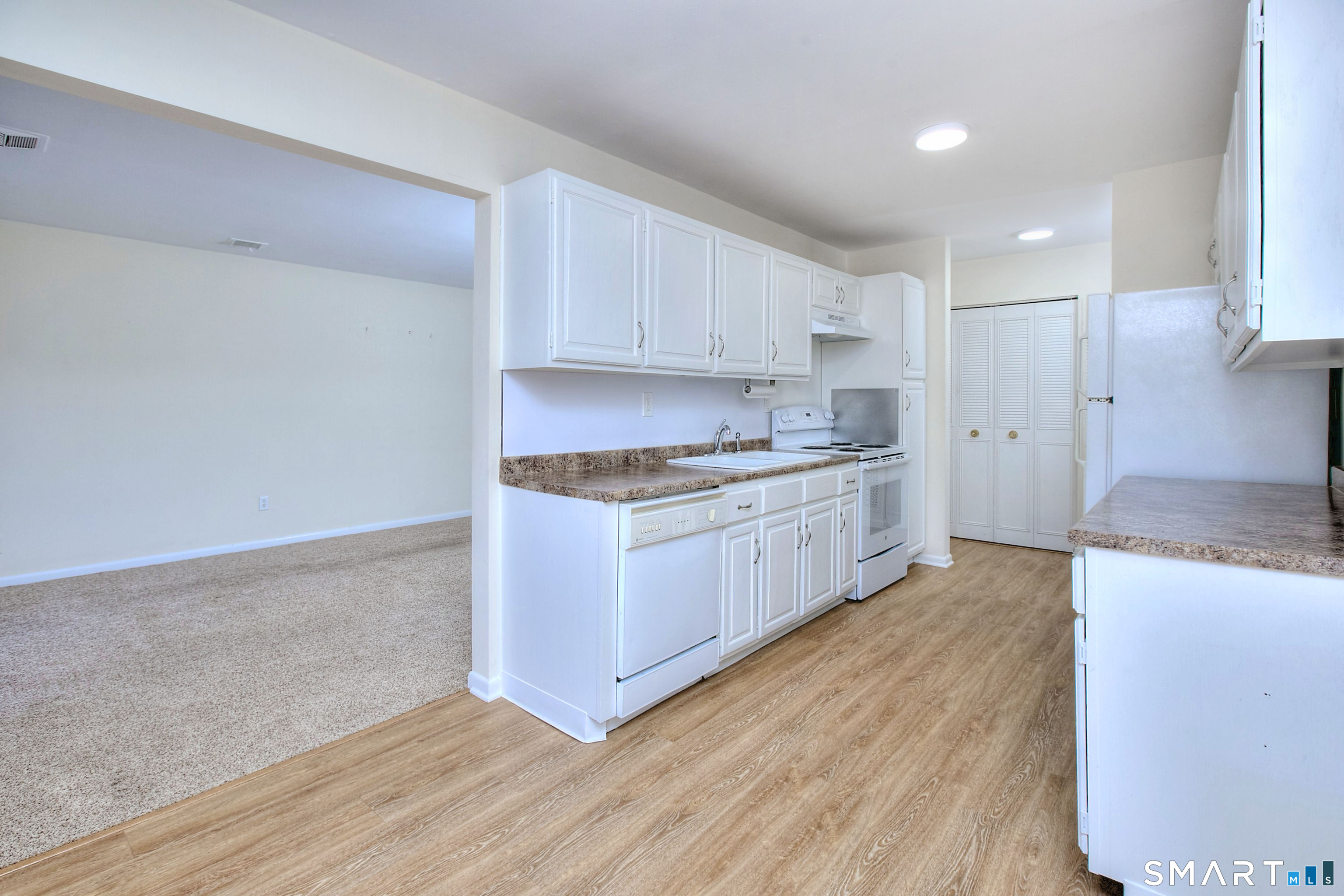 49 Southport Woods Drive Fairfield CT 06890