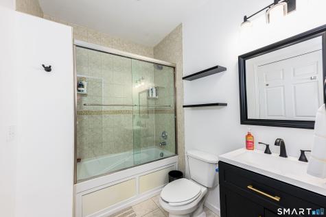 60 Maple Street Branford CT 06405
