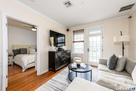 60 Maple Street Branford CT 06405