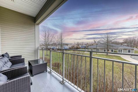 60 Maple Street Branford CT 06405