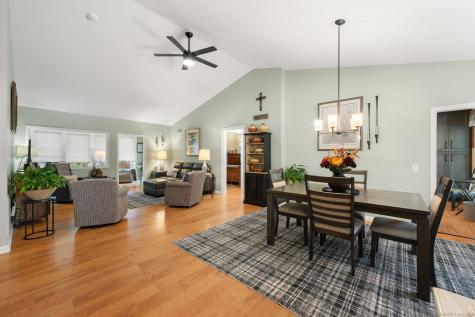 16 Beechwood Drive Waterford CT 06385