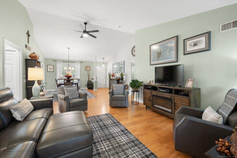 16 Beechwood Drive Waterford CT 06385