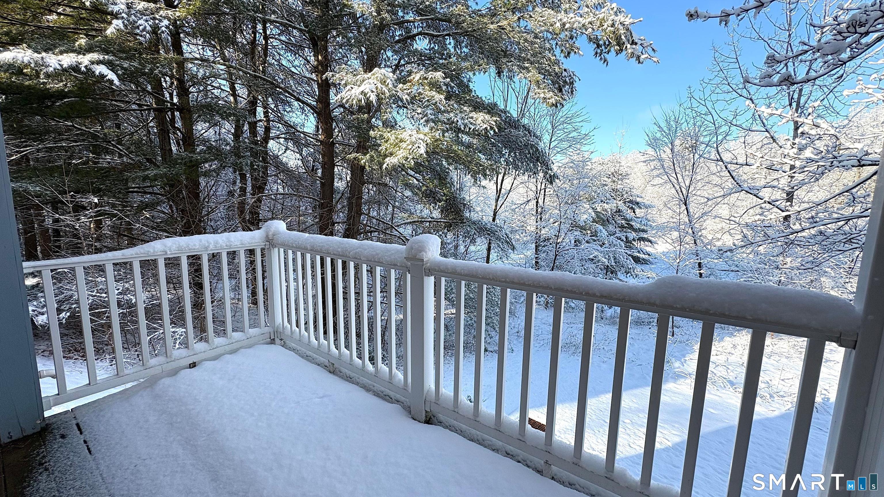 26 Julia Court East Windsor CT 06016