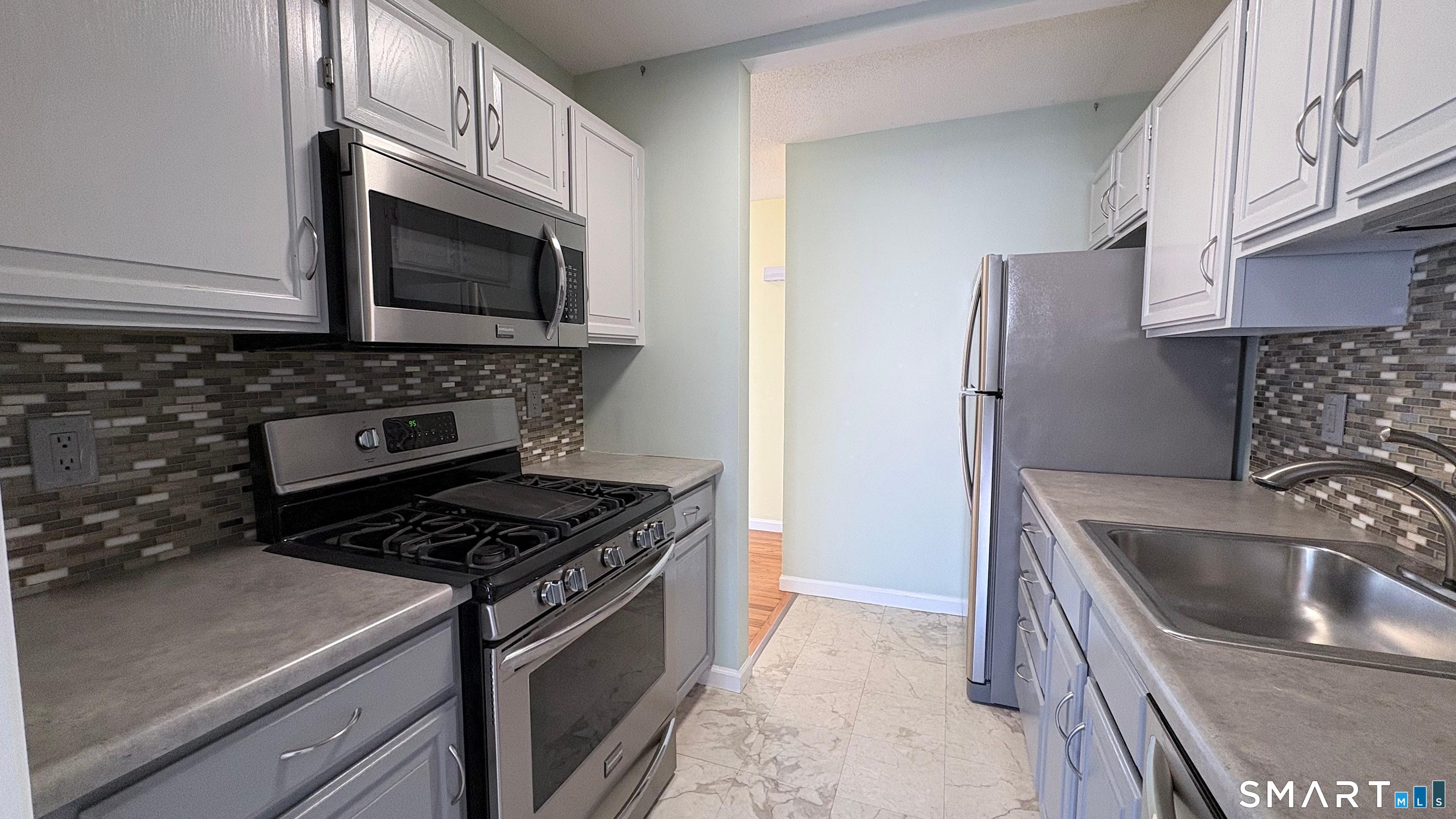 26 Julia Court East Windsor CT 06016