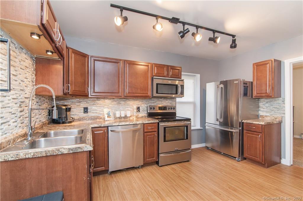 56 Saint Regis Avenue Norwich CT 06360