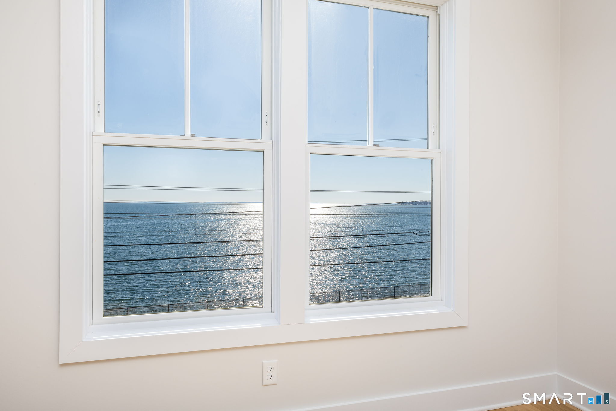 185 Main Street East Lyme CT 06357