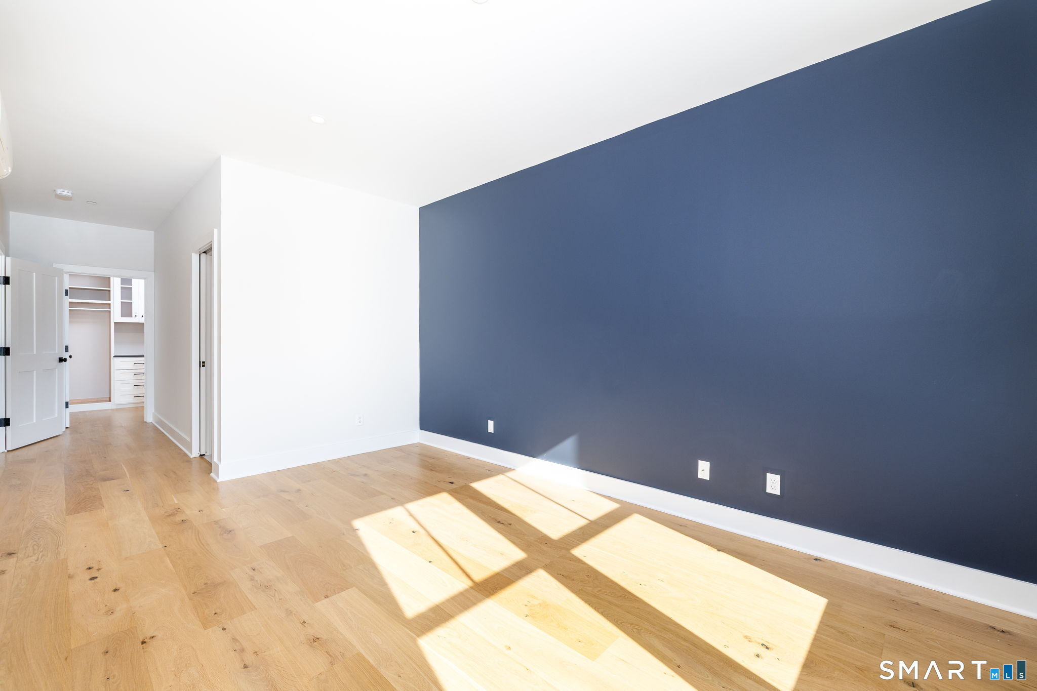 185 Main Street East Lyme CT 06357