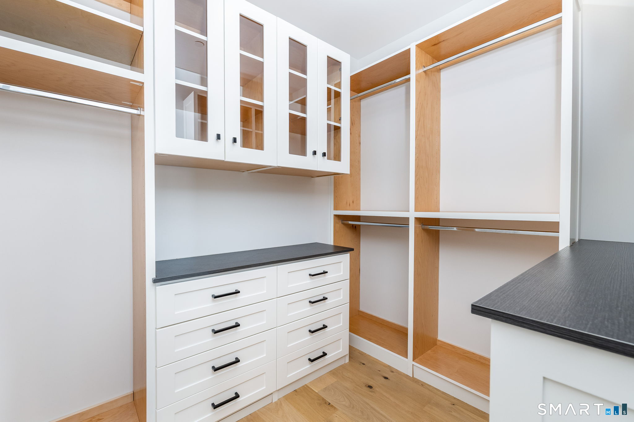 185 Main Street East Lyme CT 06357