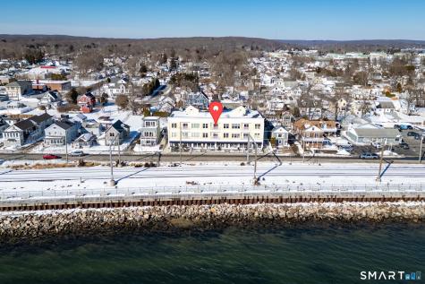 185 Main Street East Lyme CT 06357