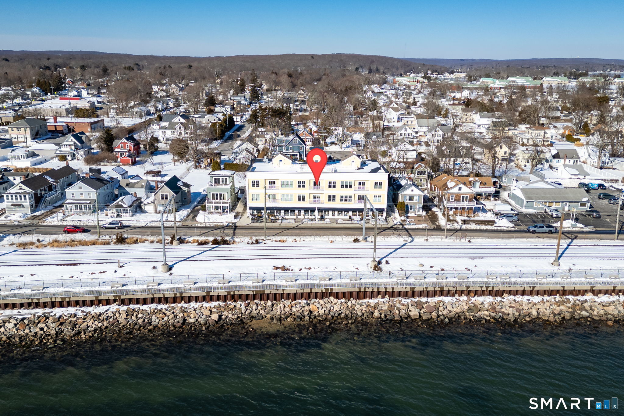 185 Main Street East Lyme CT 06357