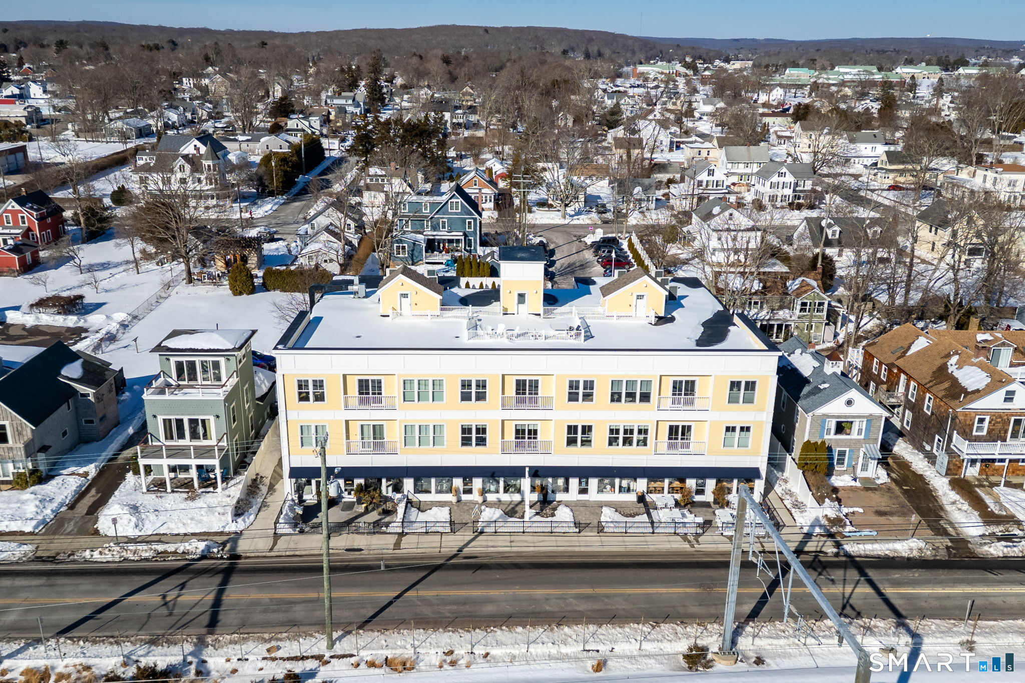 185 Main Street East Lyme CT 06357