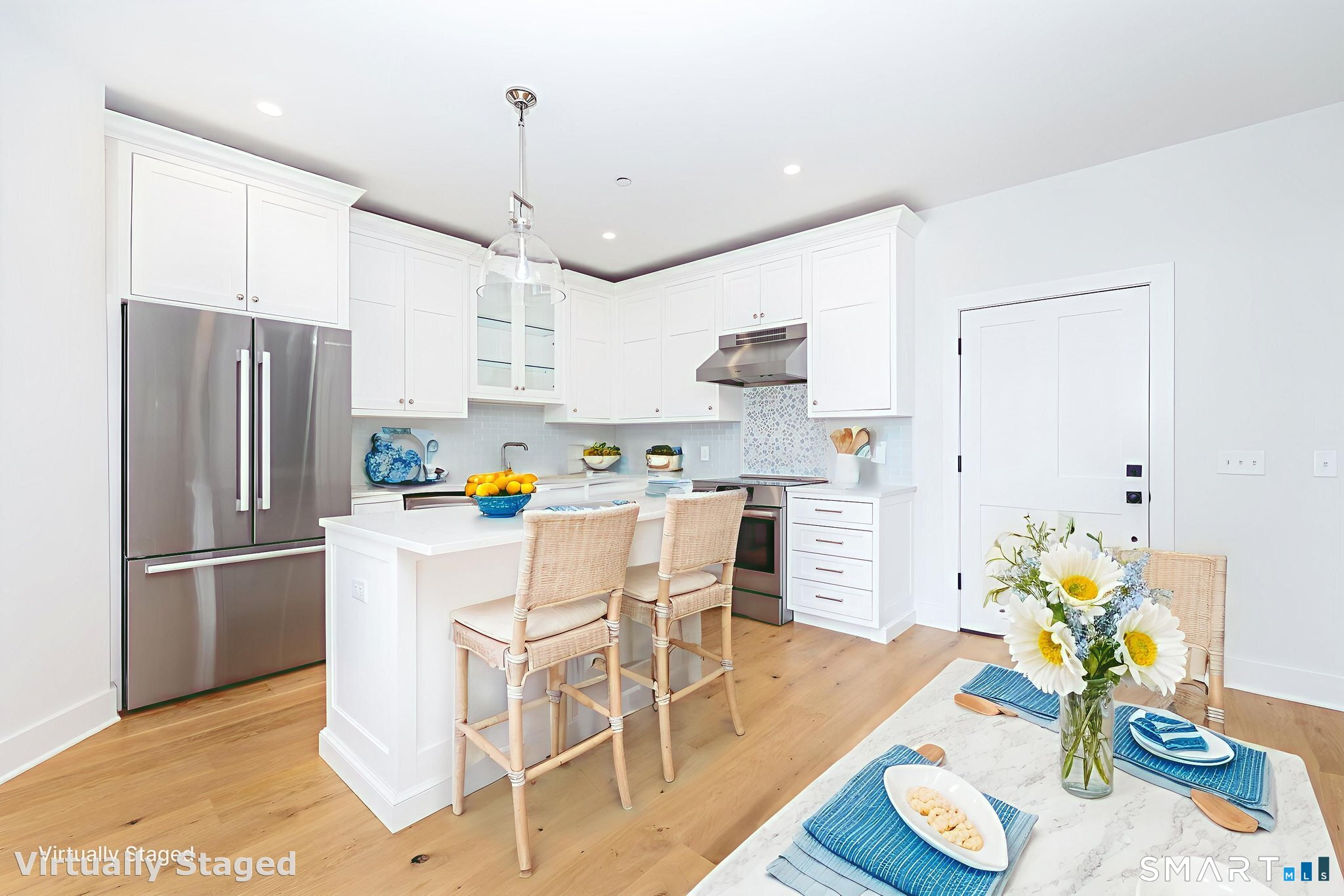 185 Main Street East Lyme CT 06357