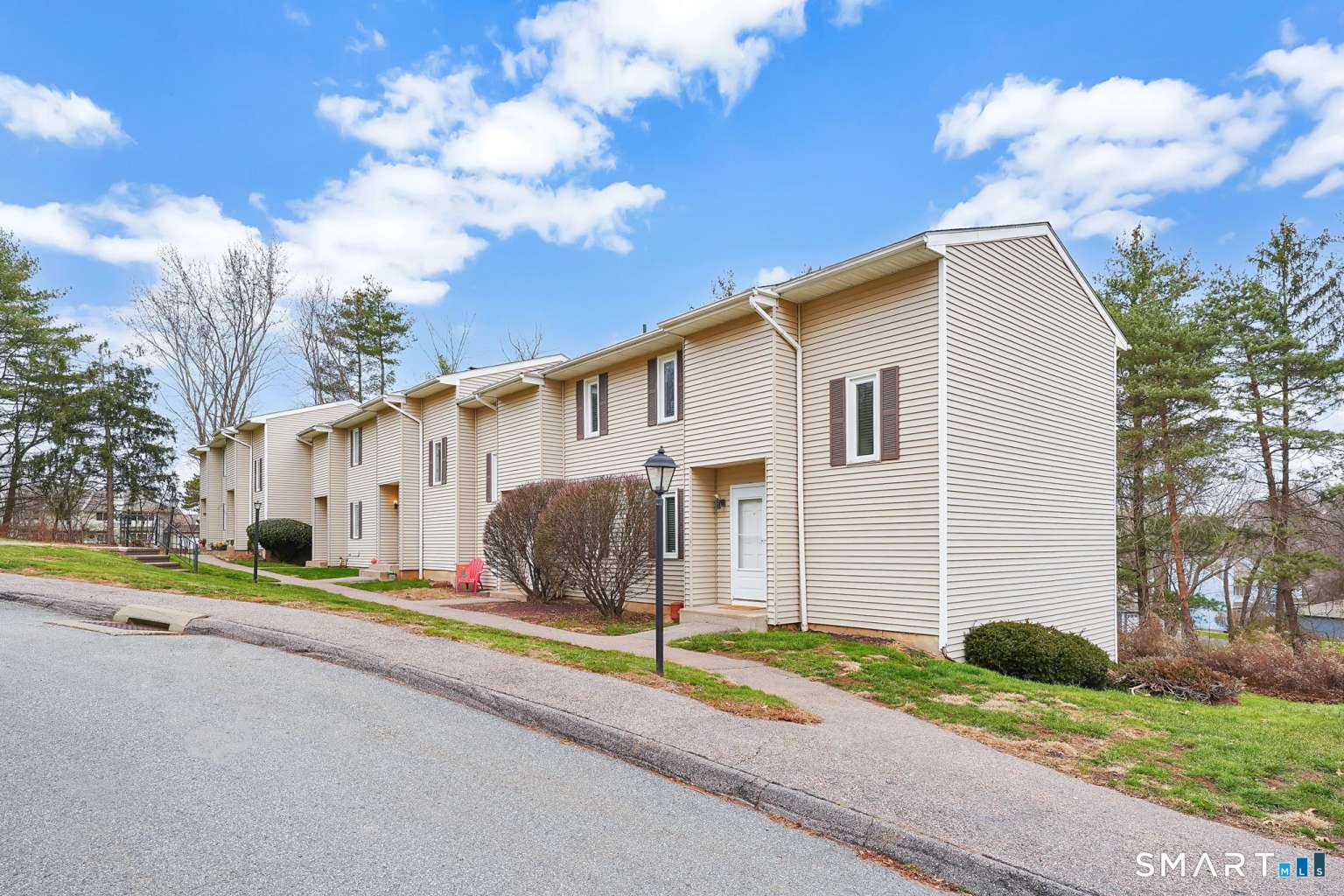 92 Spring Lane Suffield CT 06078