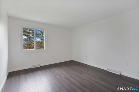 92 Spring Lane Suffield CT 06078