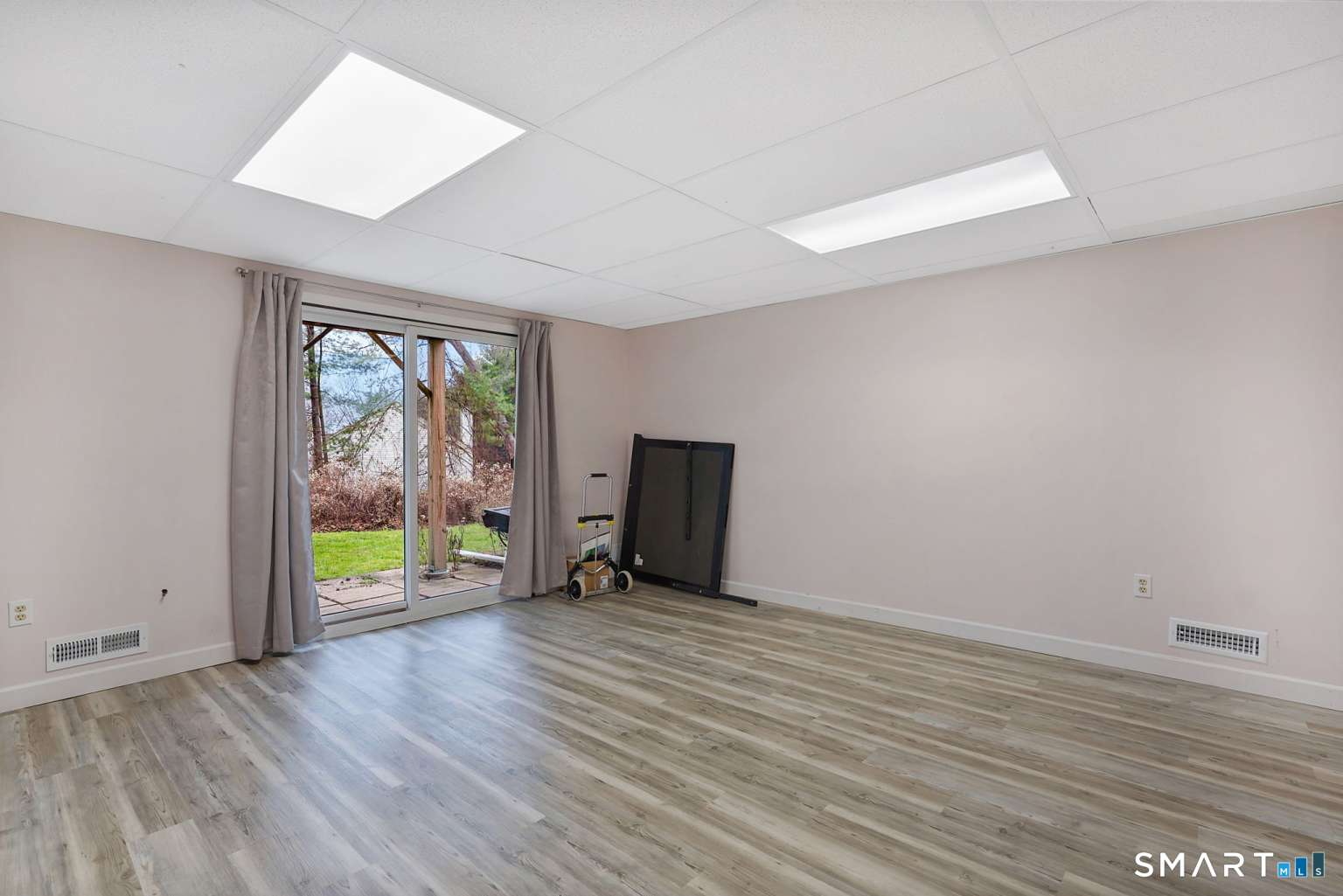 92 Spring Lane Suffield CT 06078