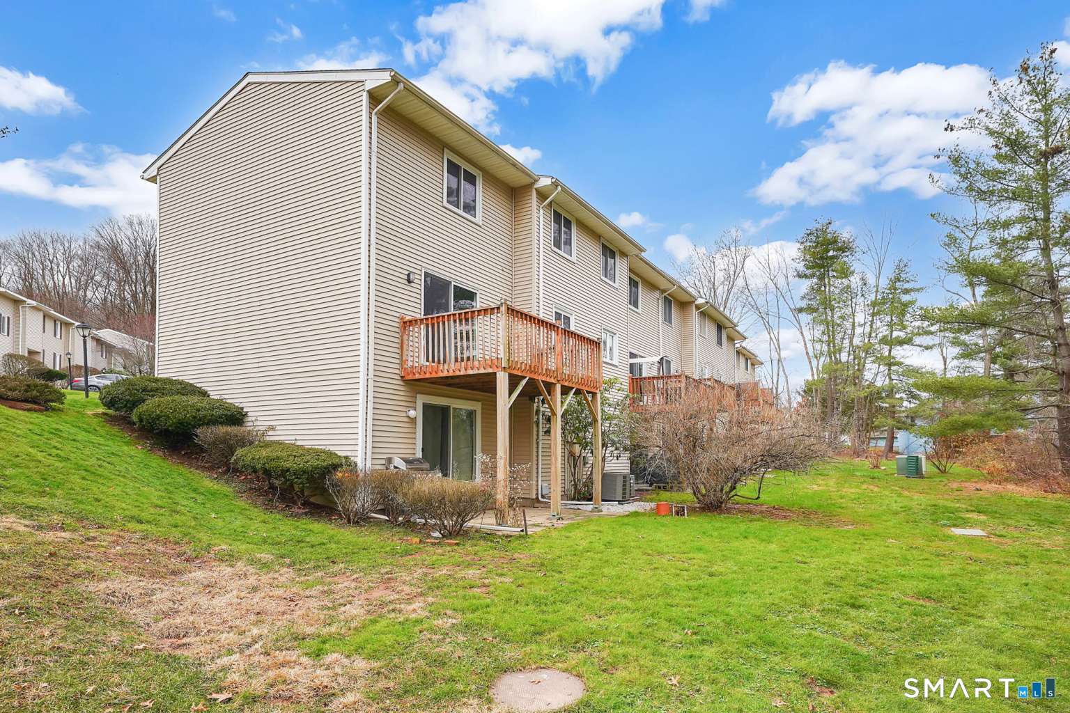92 Spring Lane Suffield CT 06078
