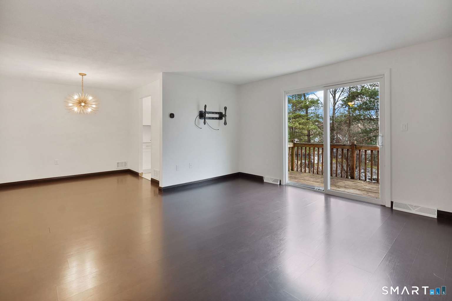92 Spring Lane Suffield CT 06078