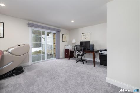 1 Arrowwood Court Middlebury CT 06762
