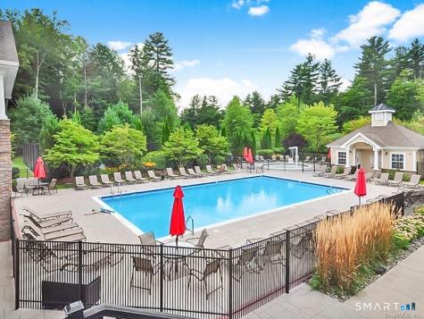 1 Arrowwood Court Middlebury CT 06762