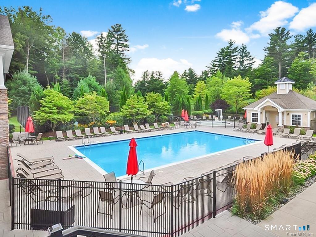 1 Arrowwood Court Middlebury CT 06762