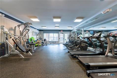 1 Arrowwood Court Middlebury CT 06762