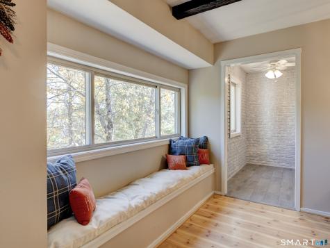 26 Forest Hill Drive Simsbury CT 06070