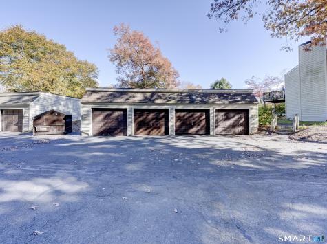 26 Forest Hill Drive Simsbury CT 06070