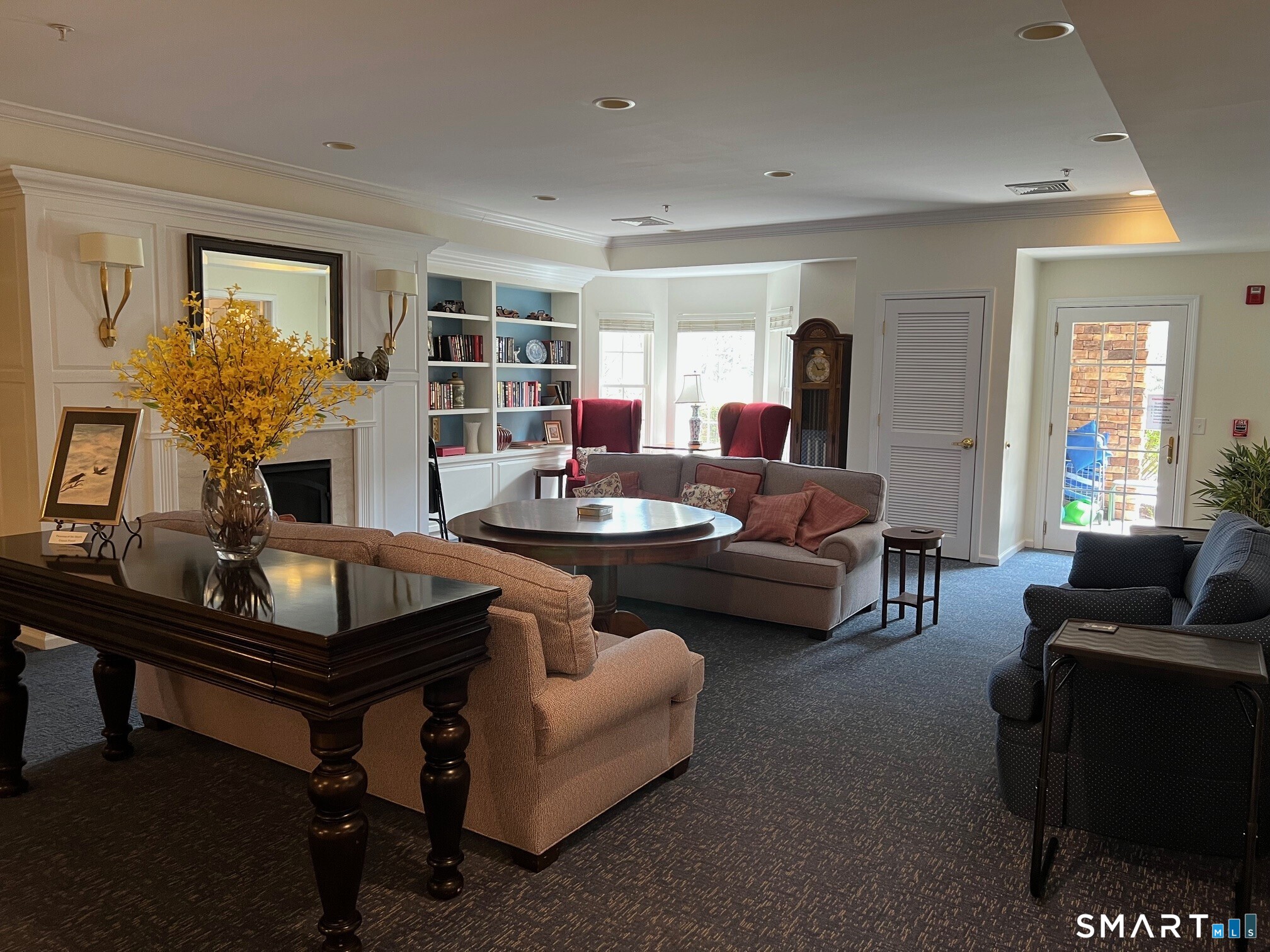1 West Street Simsbury CT 06070