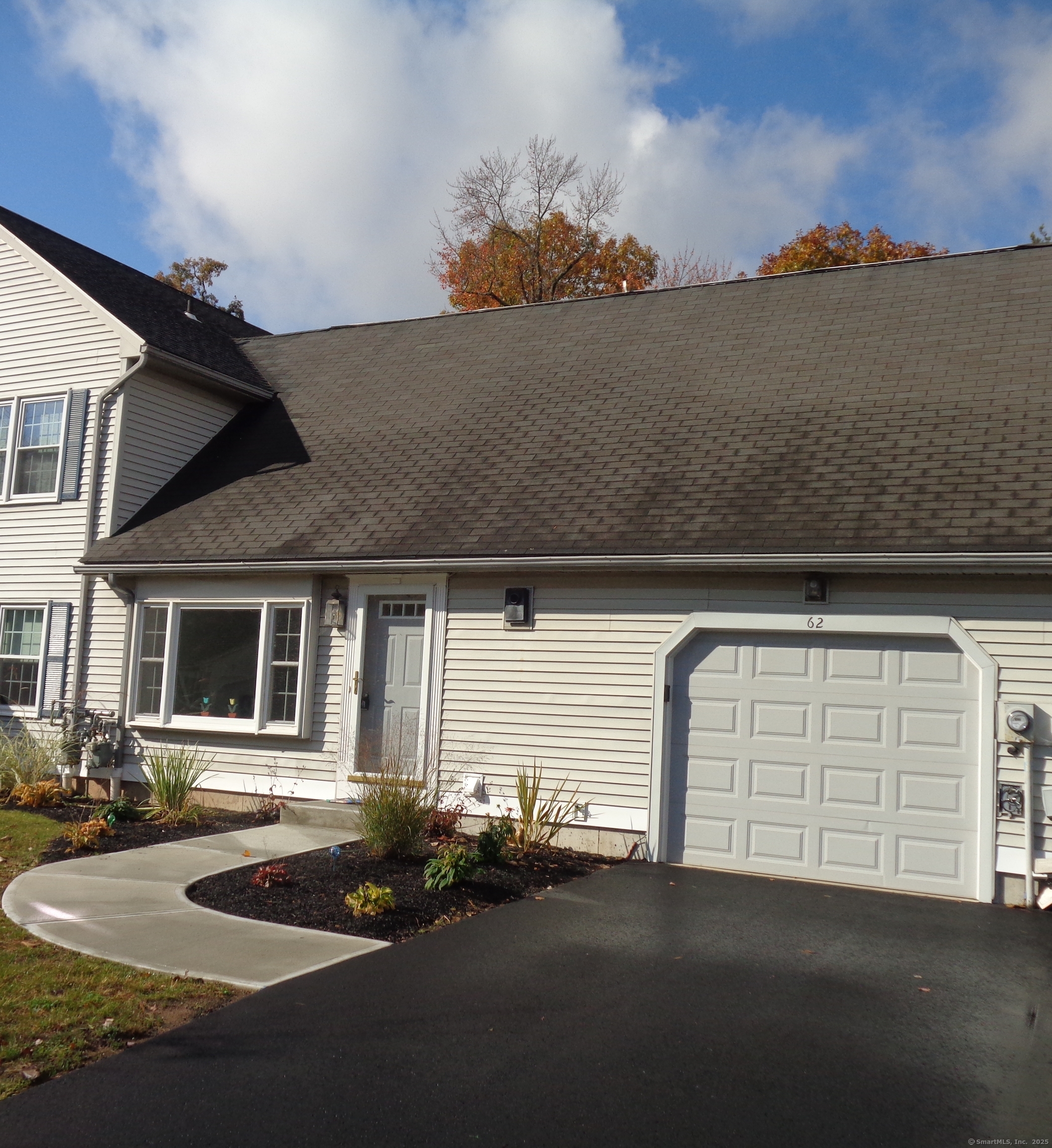 62 Deer Run Trail Manchester CT 06042