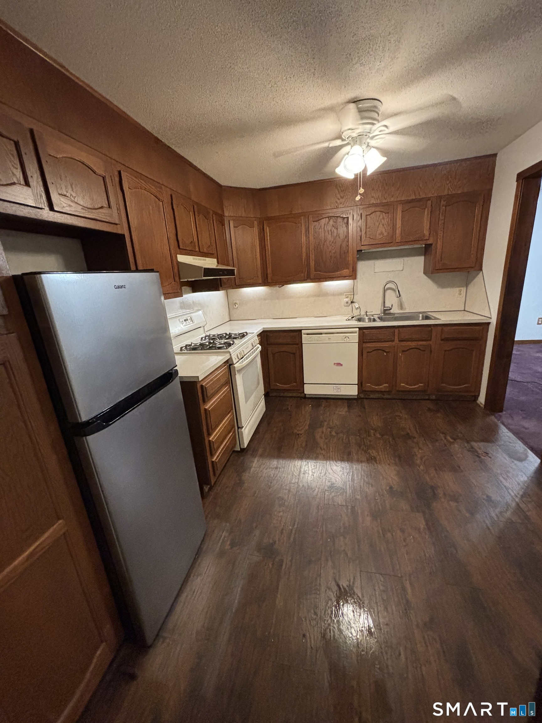 19 Hickory Hl Road Southington CT 06489