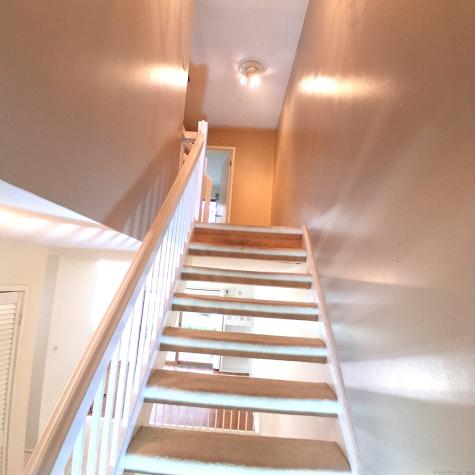85 River Road Essex CT 06426