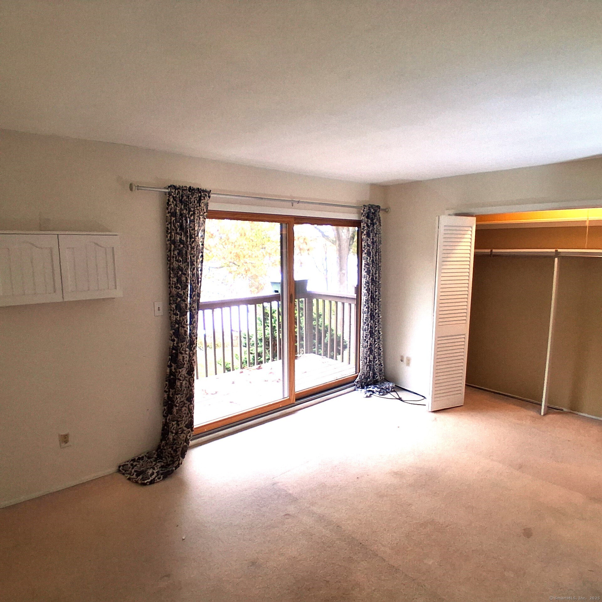 85 River Road Essex CT 06426