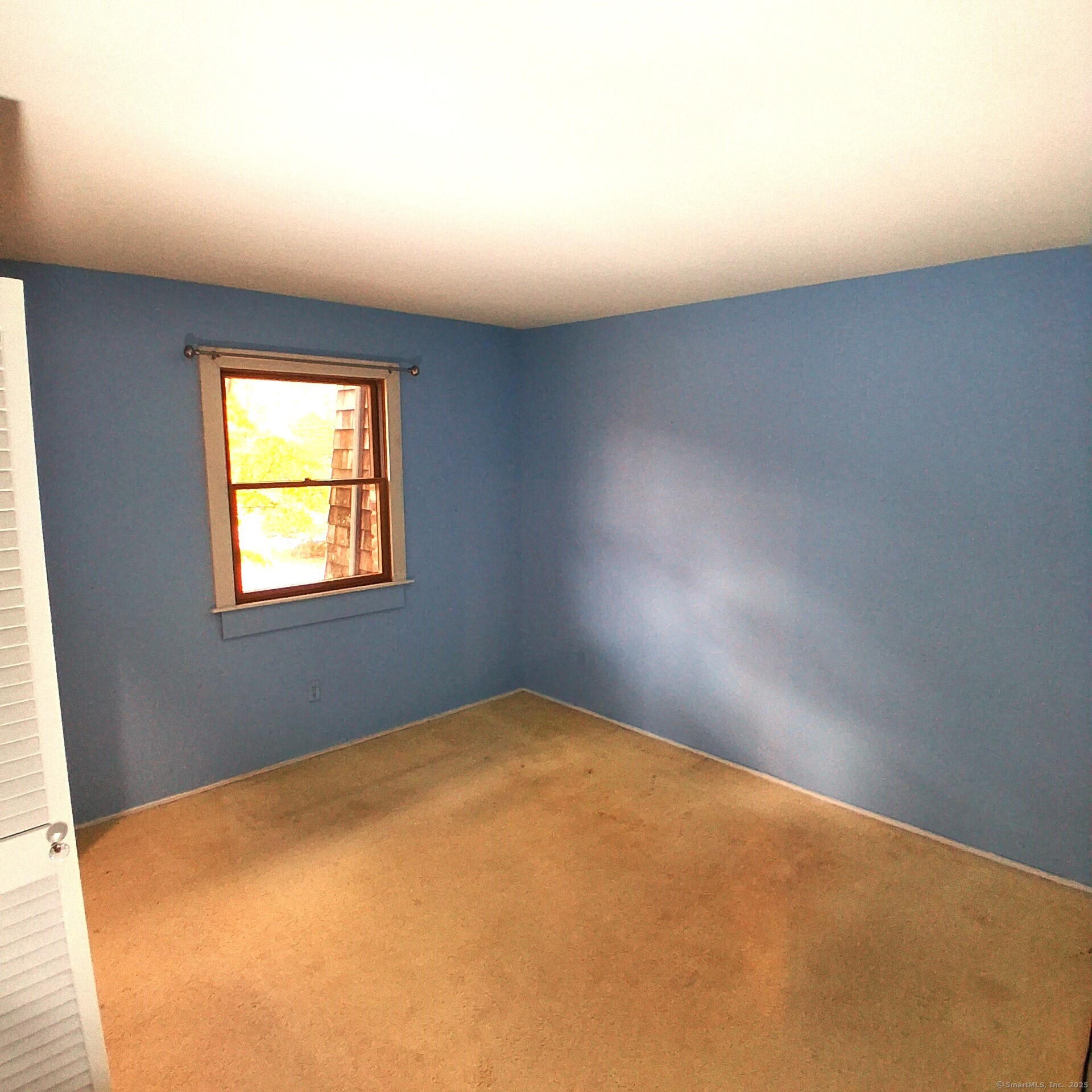 85 River Road Essex CT 06426