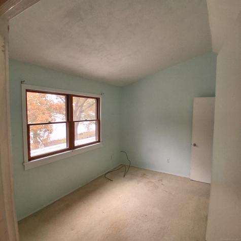 85 River Road Essex CT 06426