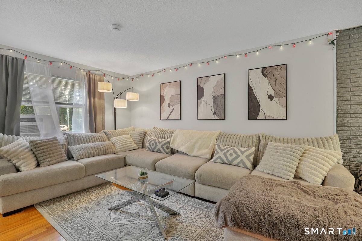 24 Woodward Avenue New Haven CT 06512
