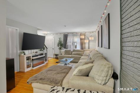 24 Woodward Avenue New Haven CT 06512