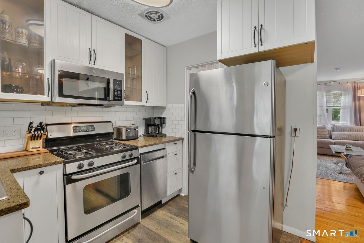 24 Woodward Avenue New Haven CT 06512