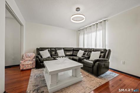 1561 East Main Street Meriden CT 06450