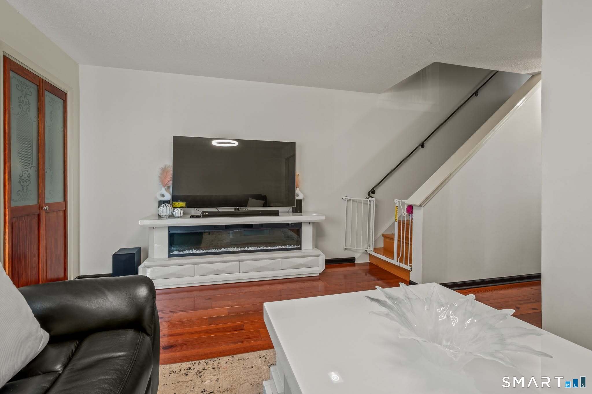1561 East Main Street Meriden CT 06450