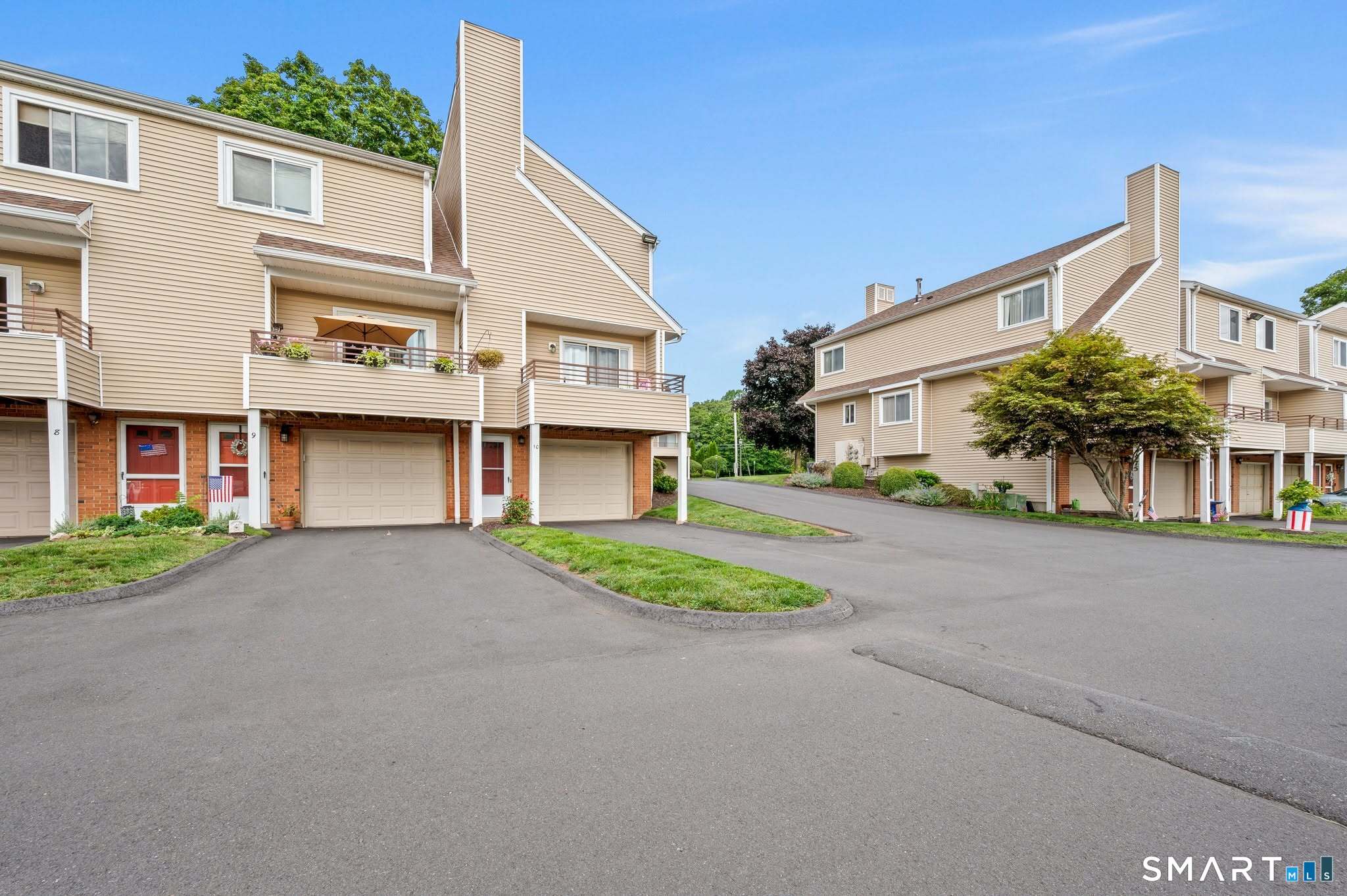 1561 East Main Street Meriden CT 06450