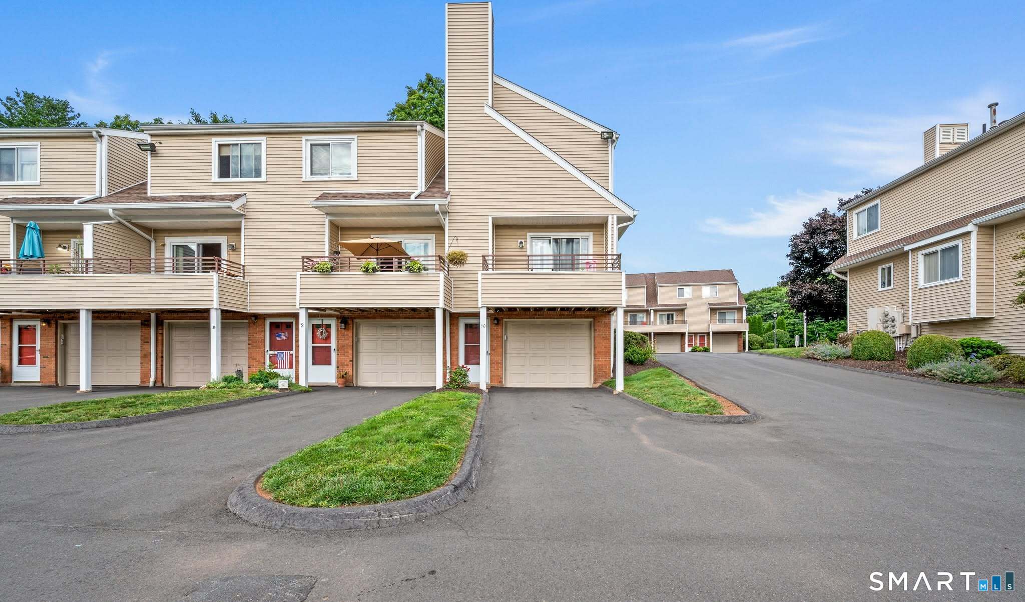 1561 East Main Street Meriden CT 06450