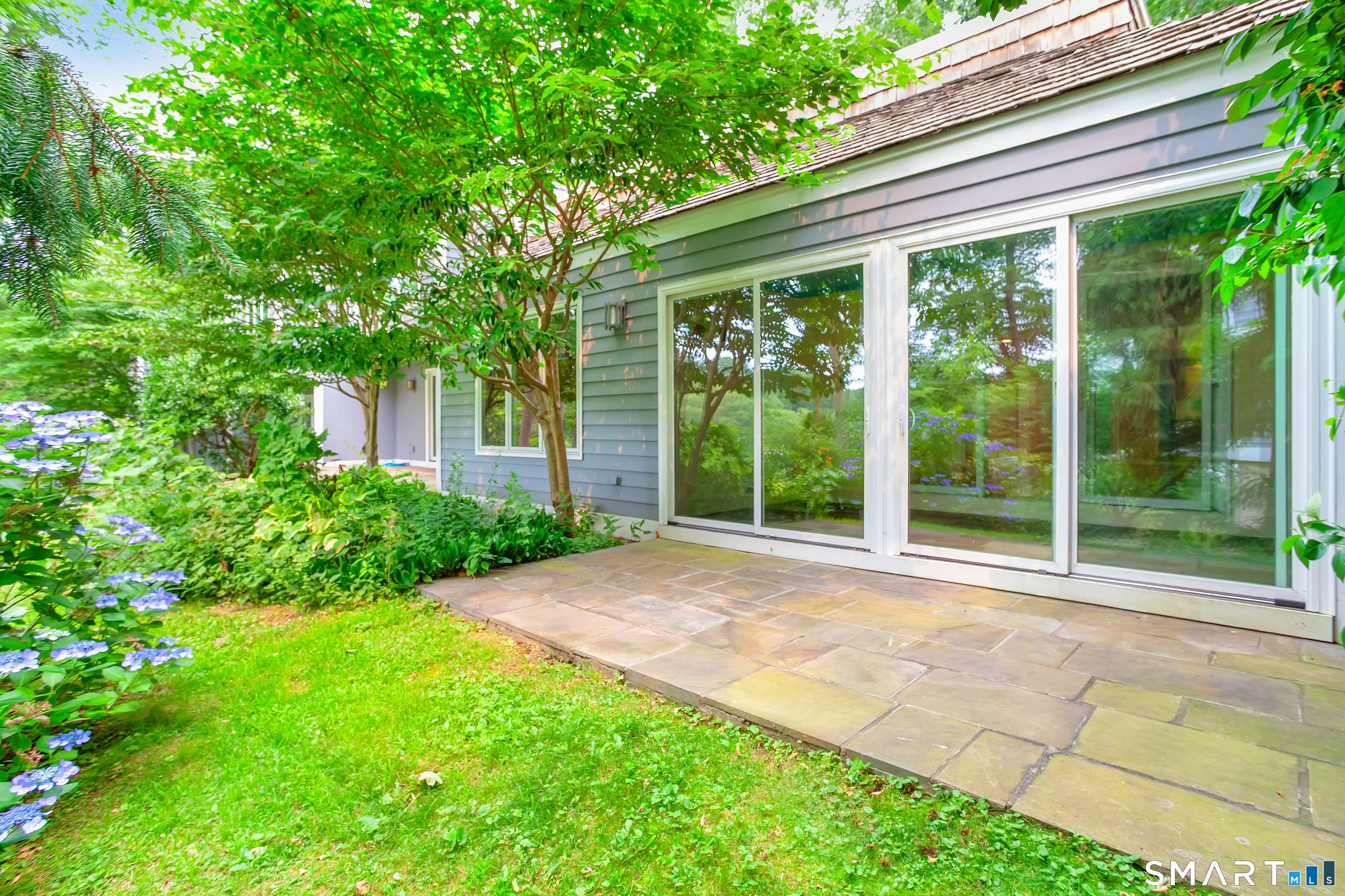 2 Castle Rock Road Branford CT 06405