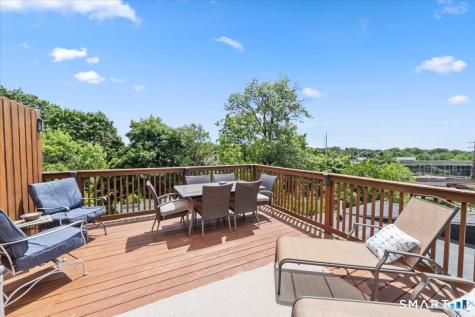 5 Hundley Court Stamford CT 06902