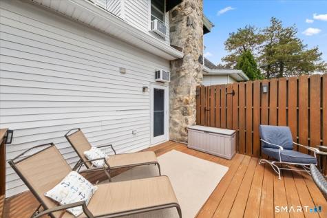 5 Hundley Court Stamford CT 06902