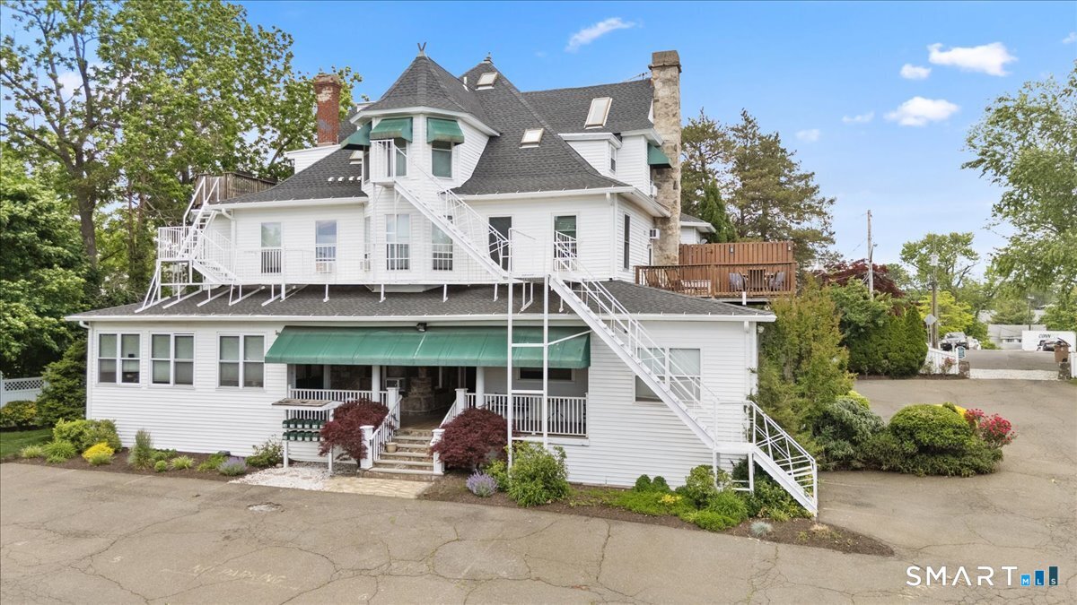 5 Hundley Court Stamford CT 06902