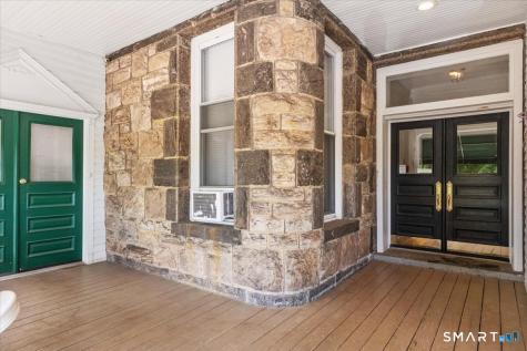 5 Hundley Court Stamford CT 06902