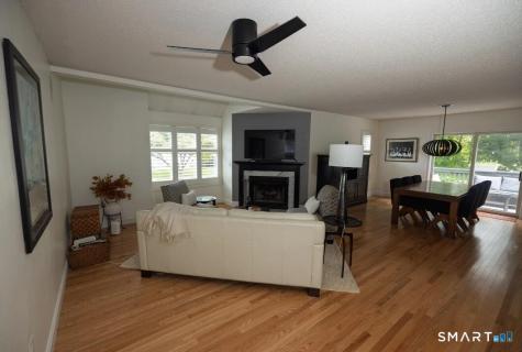 40 Riverwalk Drive Simsbury CT 06089
